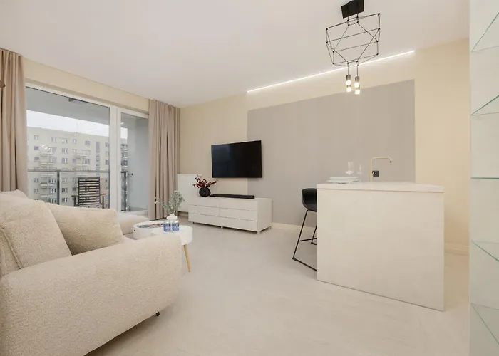 Апартаменты Exclusive With Parking & Balcony By Renters Prestige