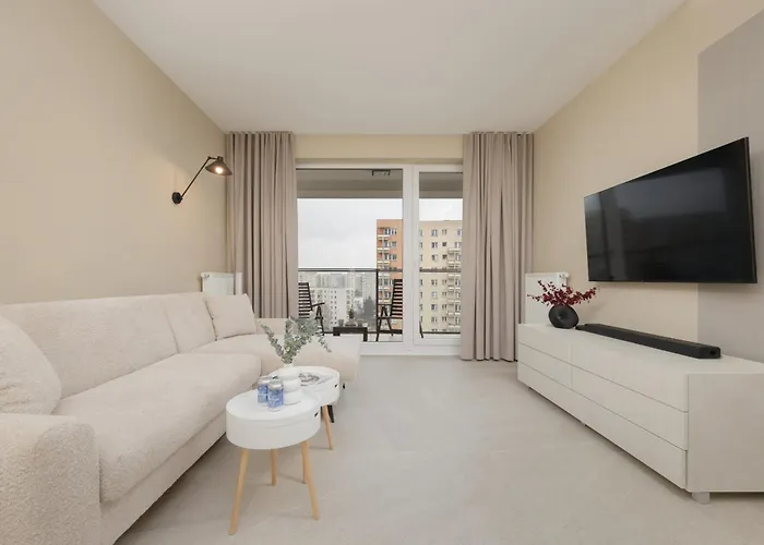 Exclusive With Parking & Balcony By Renters Prestige Апартаменты Варшава