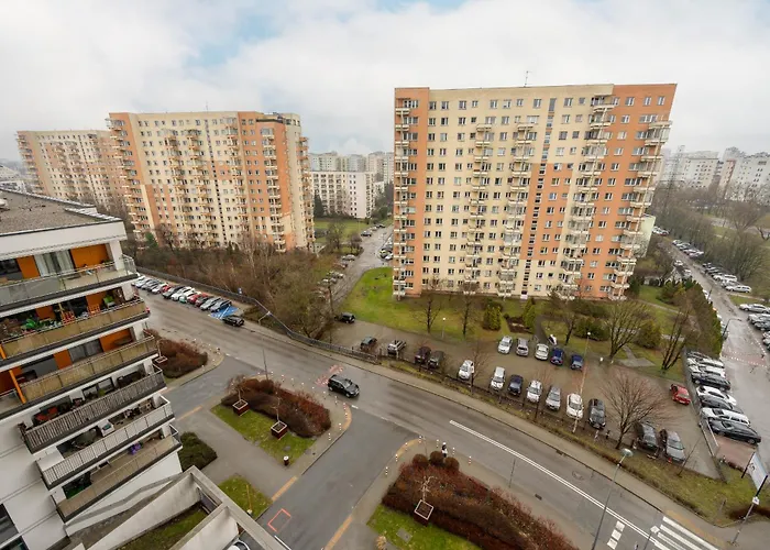 Exclusive With Parking & Balcony By Renters Prestige Апартаменты Варшава